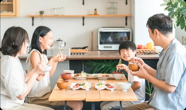 家族と朝食をとる時間